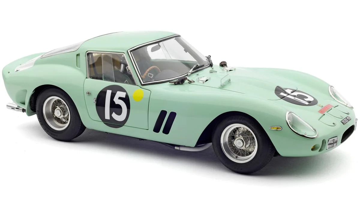 CMC International CMC International Ferrari 250 GTO #15 1/18 Diecast Car M-247 — product photo