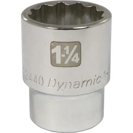 Chrome 12-point socket with knurled ring and laser markings