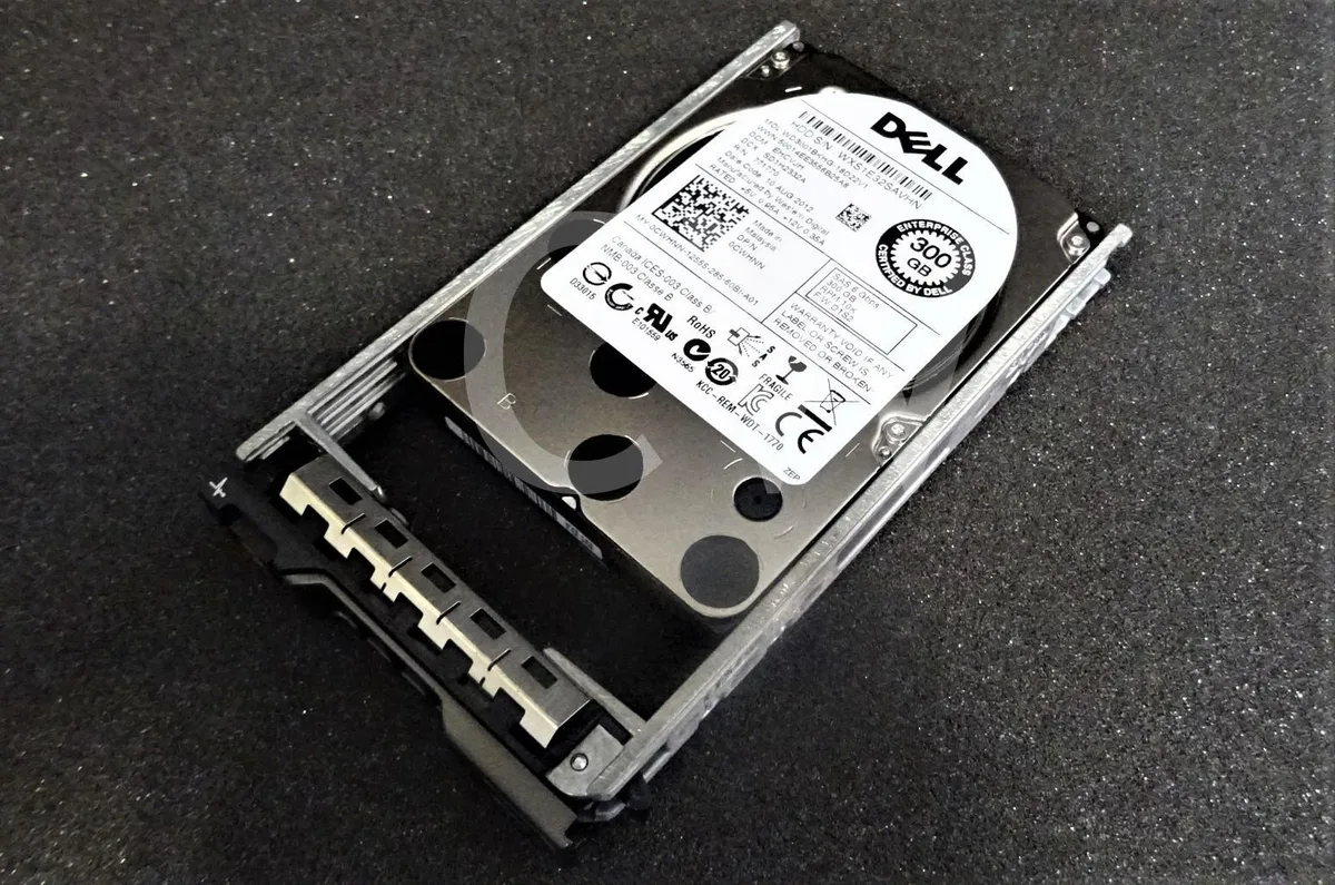 DELL DELL WD3001BKHG 300GB 10000RPM SAS 32MB 2.5in internal hard drive — product photo