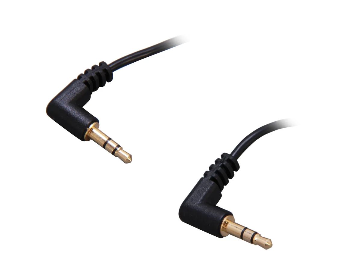 Black 6 ft right-angle 3.5 mm stereo cable with slim gold-plated plugs