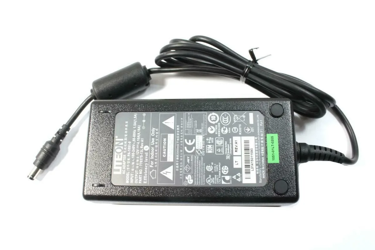 DELL DELL PA-1051-0 50W 12V 4.16A ac adapter — product photo