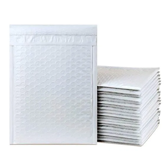 iMBAPrice iMBAPrice #0 (6" x 10") Pure White Self-Seal Poly Bubble Mailers 25 Pack — product photo
