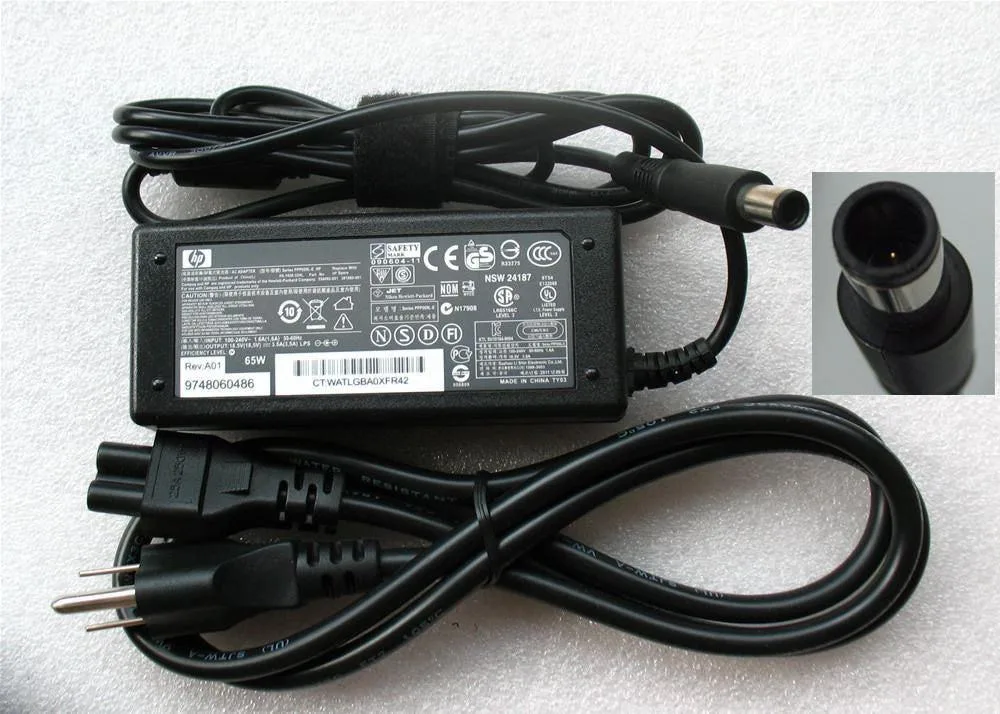 HP HP 65W 18.5V 3.50A AC Adapter — product photo