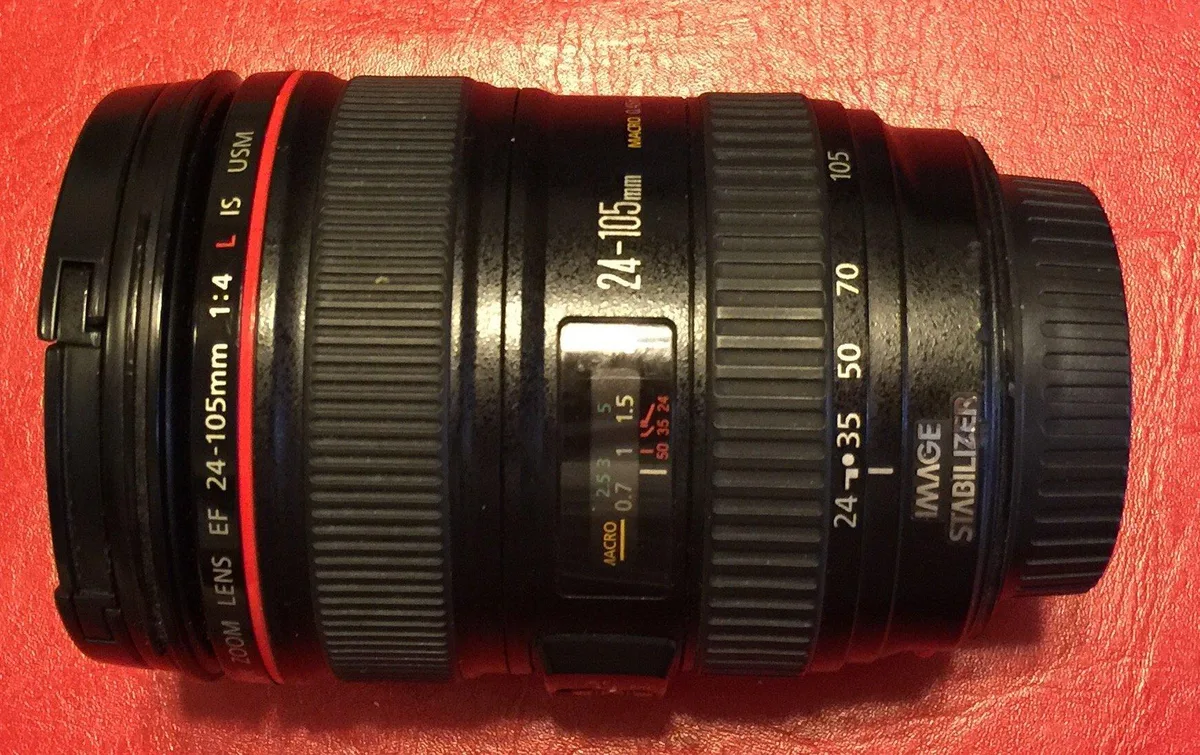 Canon Canon EF 24-105mm f/4 L IS USM camera lens — product photo