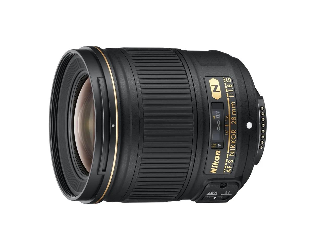 Nikon Inc Nikon AF-S NIKKOR 28mm f/1.8G camera kit — product photo