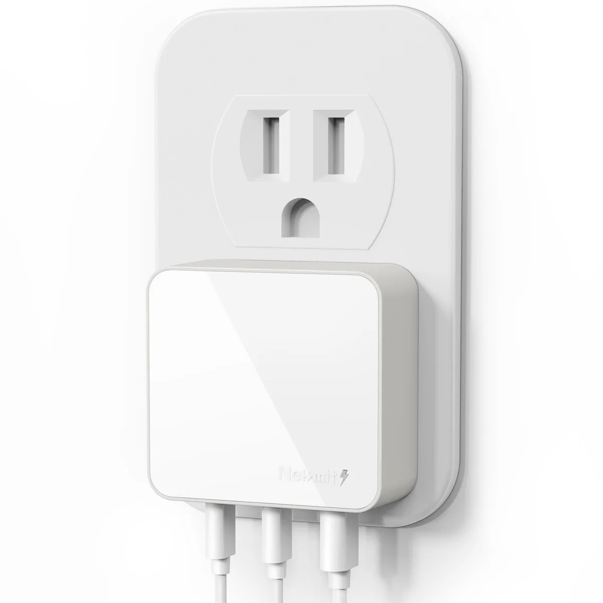  100W Flat USB C Charger 3-Port GaN 2 USB-C 1 USB-A 97.5W — product photo