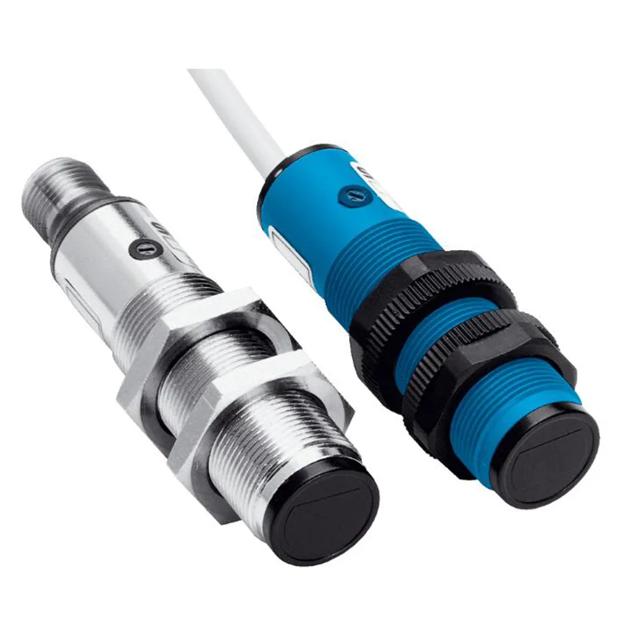 Sick Sick VTE18-3P8840 Photoelectric Proximity Sensor PNP — product photo