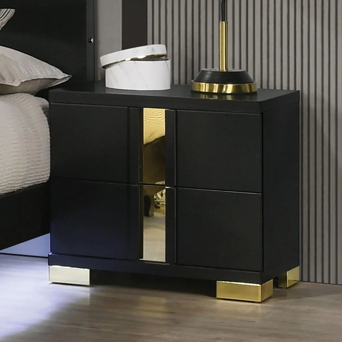 tuphen tuphen 1pc Nightstand Black Gold Bracketed Metal Legs Acrylic Trim 23W 15.5D 22H — product photo