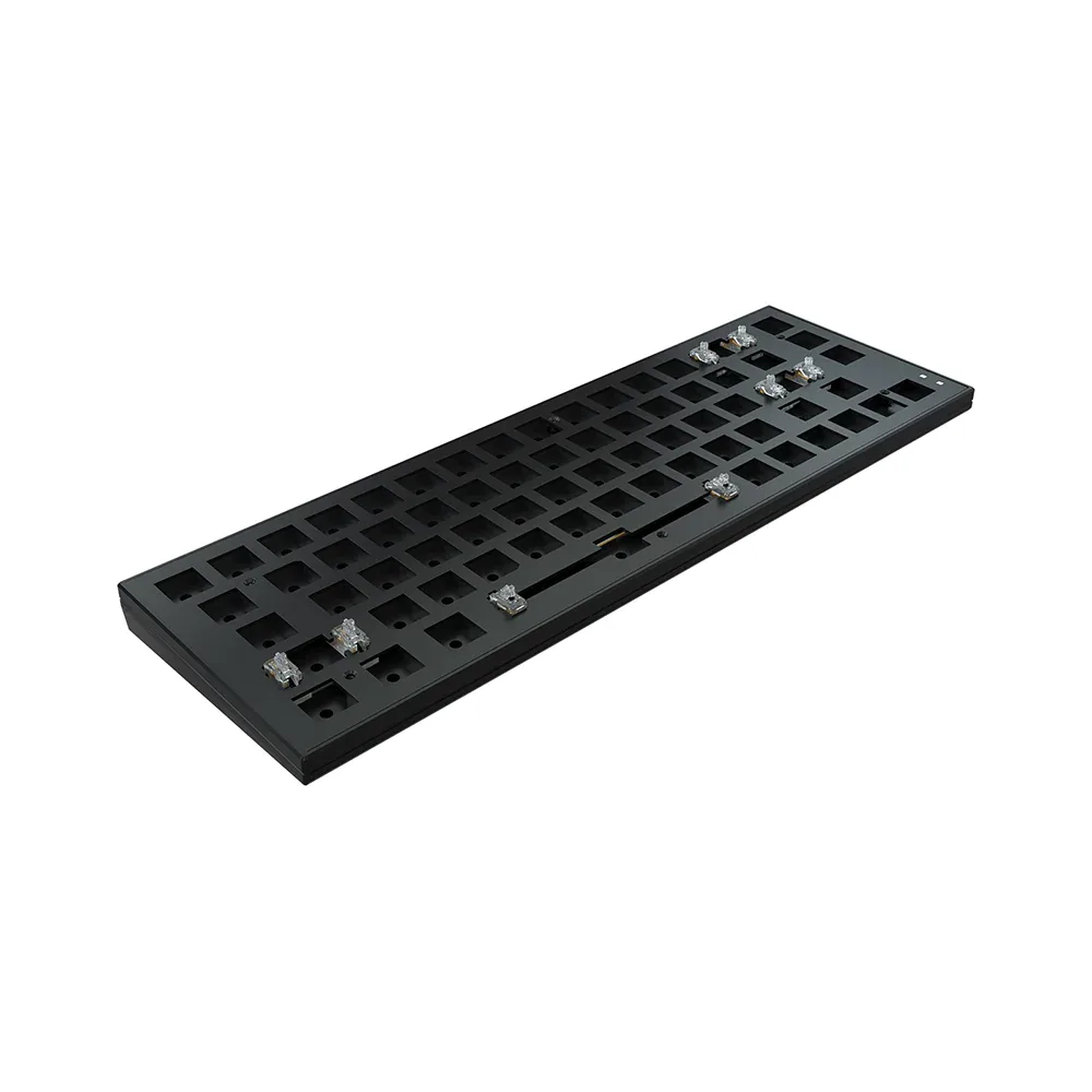 xtrfy xtrfy K5 RGB 65% barebones gaming keyboard white — product photo