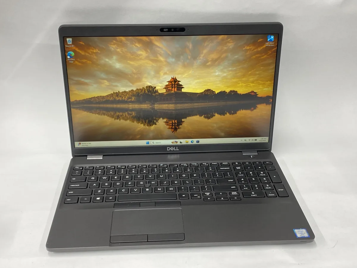 DELL DELL Latitude 5500 i7-8665u 16GB 512GB 15.6" 1920x1080 Windows 11 Pro — product photo