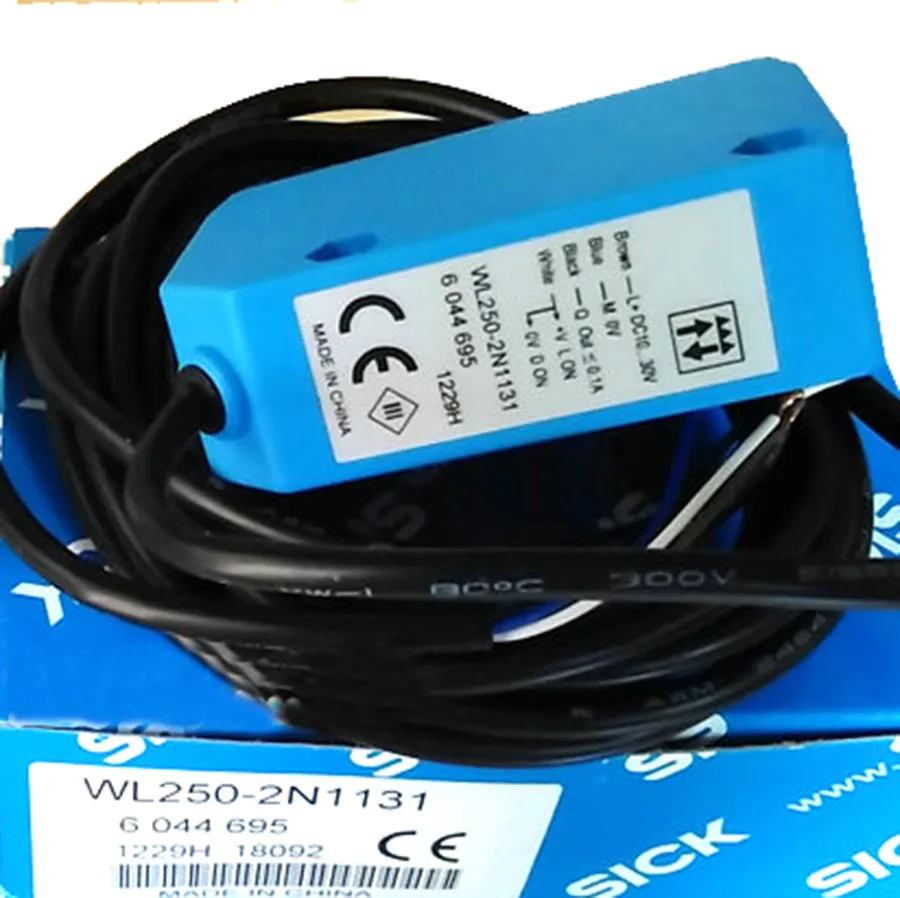 Sick SICK WL250-2N1131 Photoelectric Retro-reflective Sensor NPN — product photo