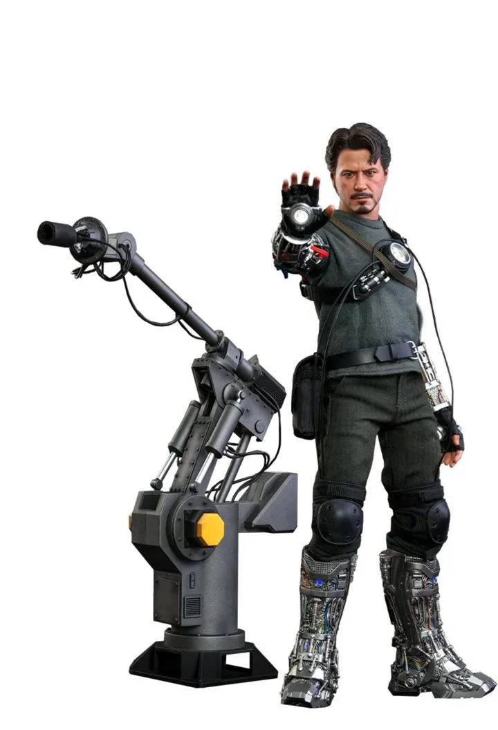 Hot Toys Hot Toys MMS582 Iron Man Tony Stark Mech Test Standard Version Action Figure — product photo
