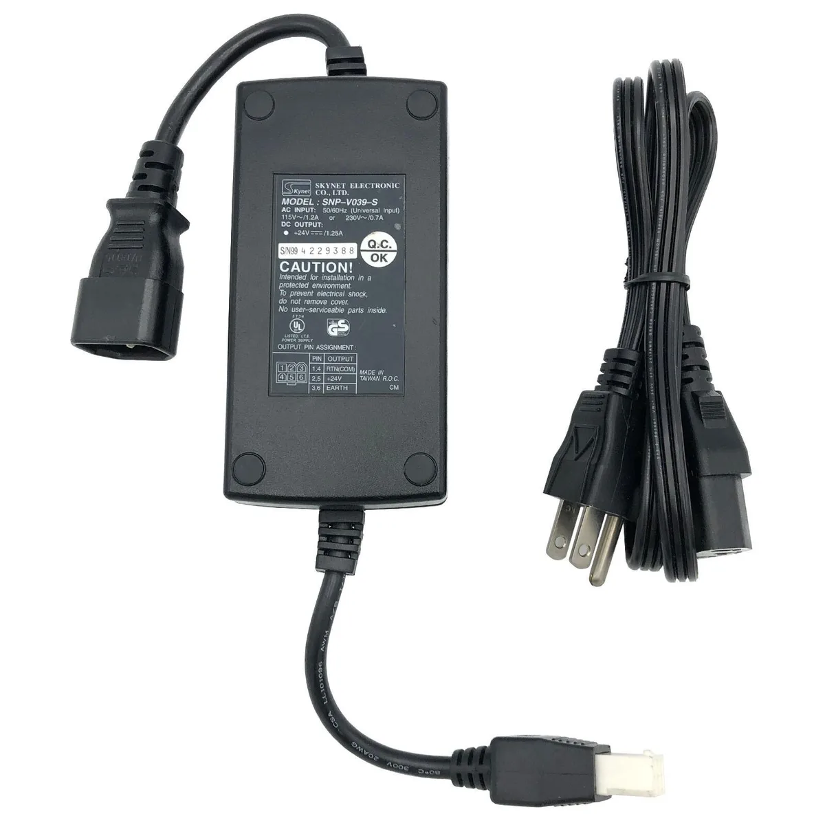 Skynet Skynet SNP-V039-S 24V 1.25A 30W 6-pin power adapter — product photo