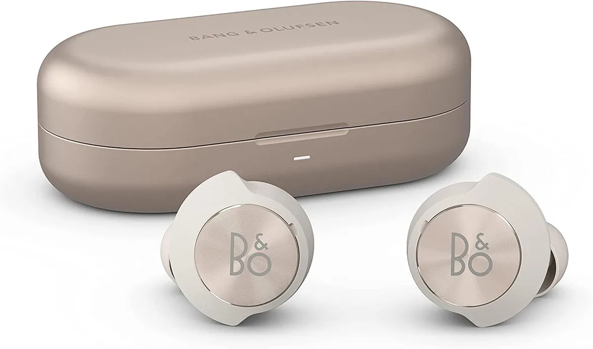 Bang & Olufsen Bang & Olufsen Beoplay EQ Wireless Earbuds Sand — product photo