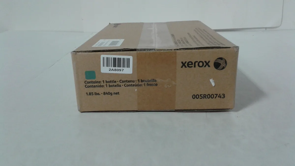 XEROX Xerox 005R00743 Cyan Developer toner cartridges (genuine brands) — product photo