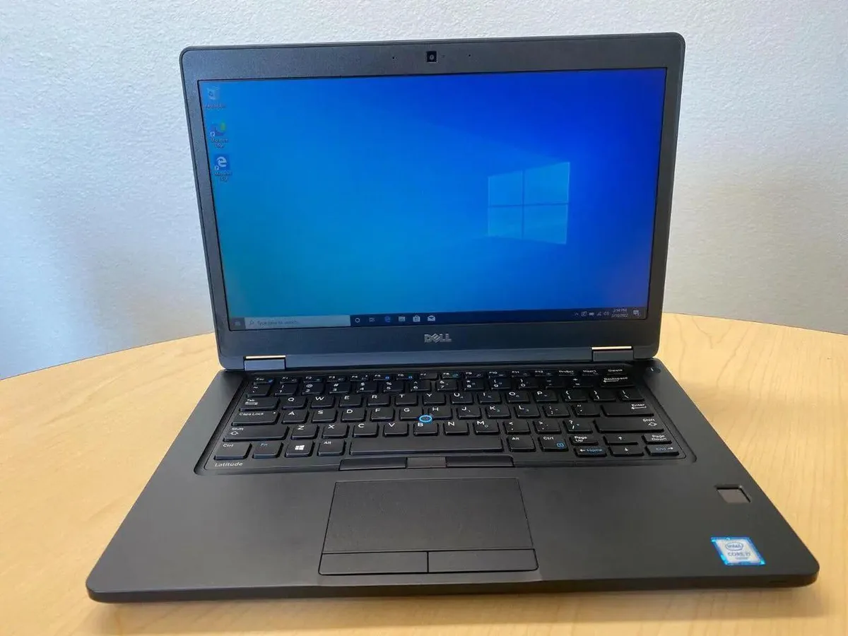 DELL DELL Latitude 5480 laptop i7-6600U 2.60GHz 8GB DDR4 256GB 14" 1920x1080 Touchscreen — product photo