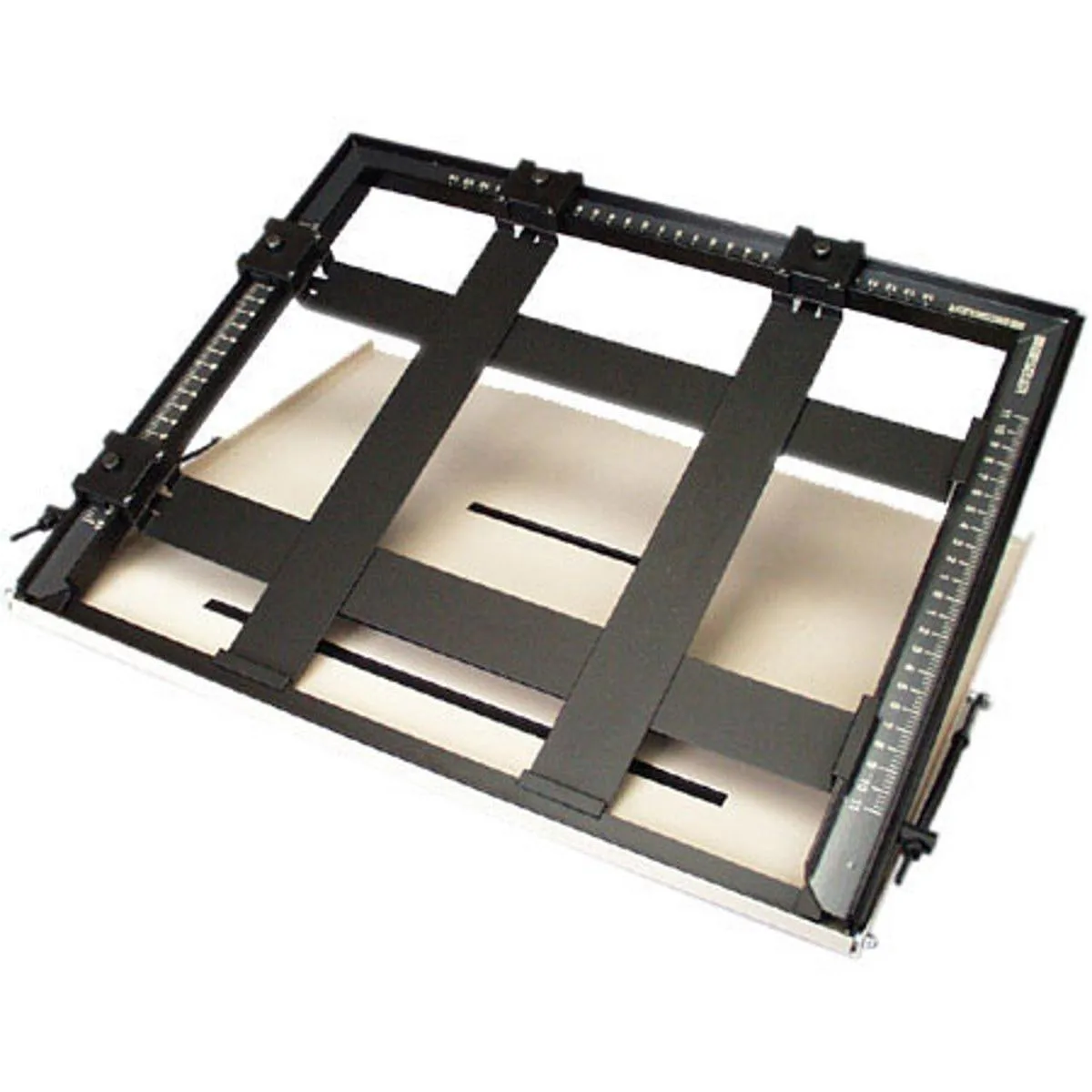 Beseler Beseler 11x14 Universal 4 Blade Enlarging Easel 850101 — product photo