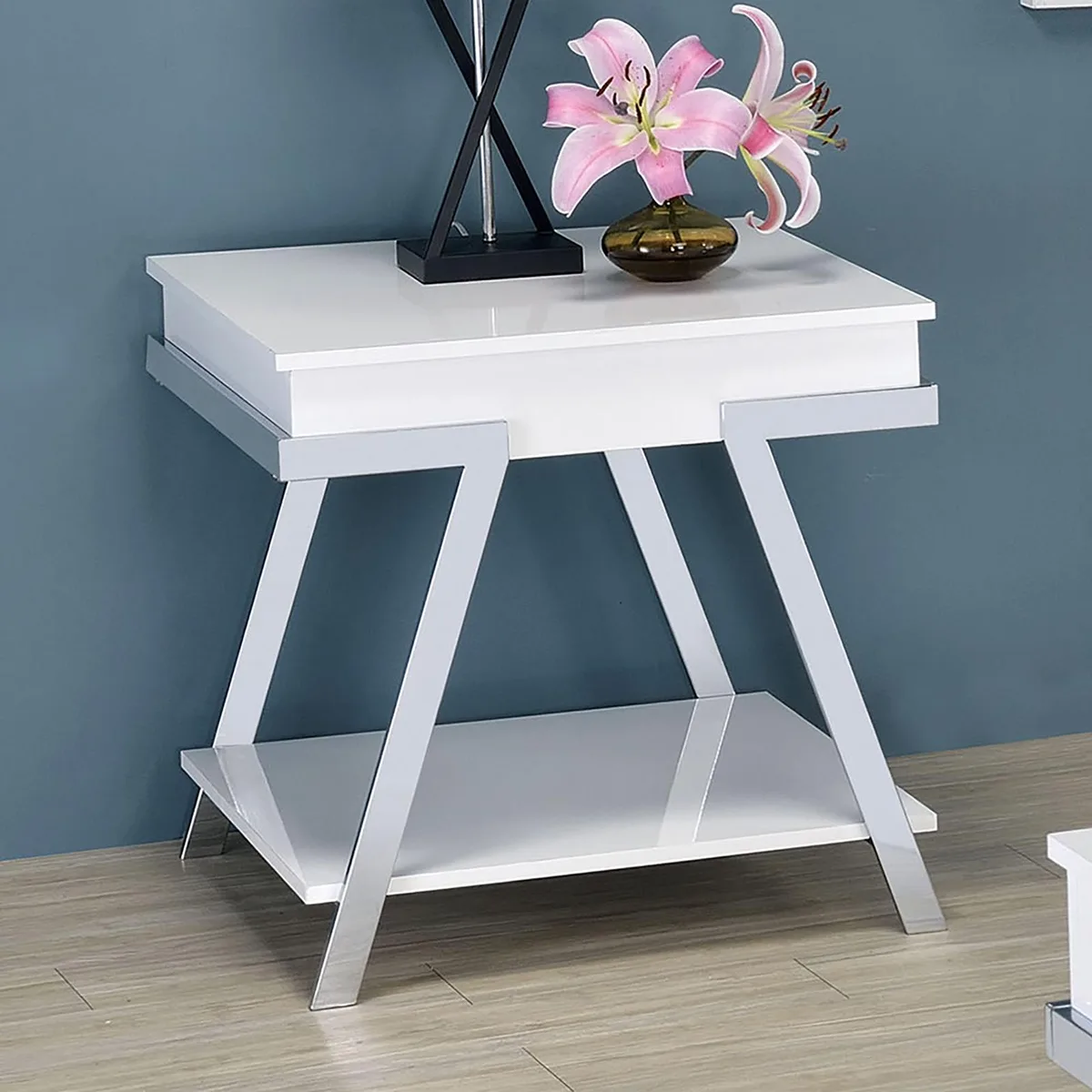tuphen tuphen White High Gloss End Table Chrome Frame — product photo