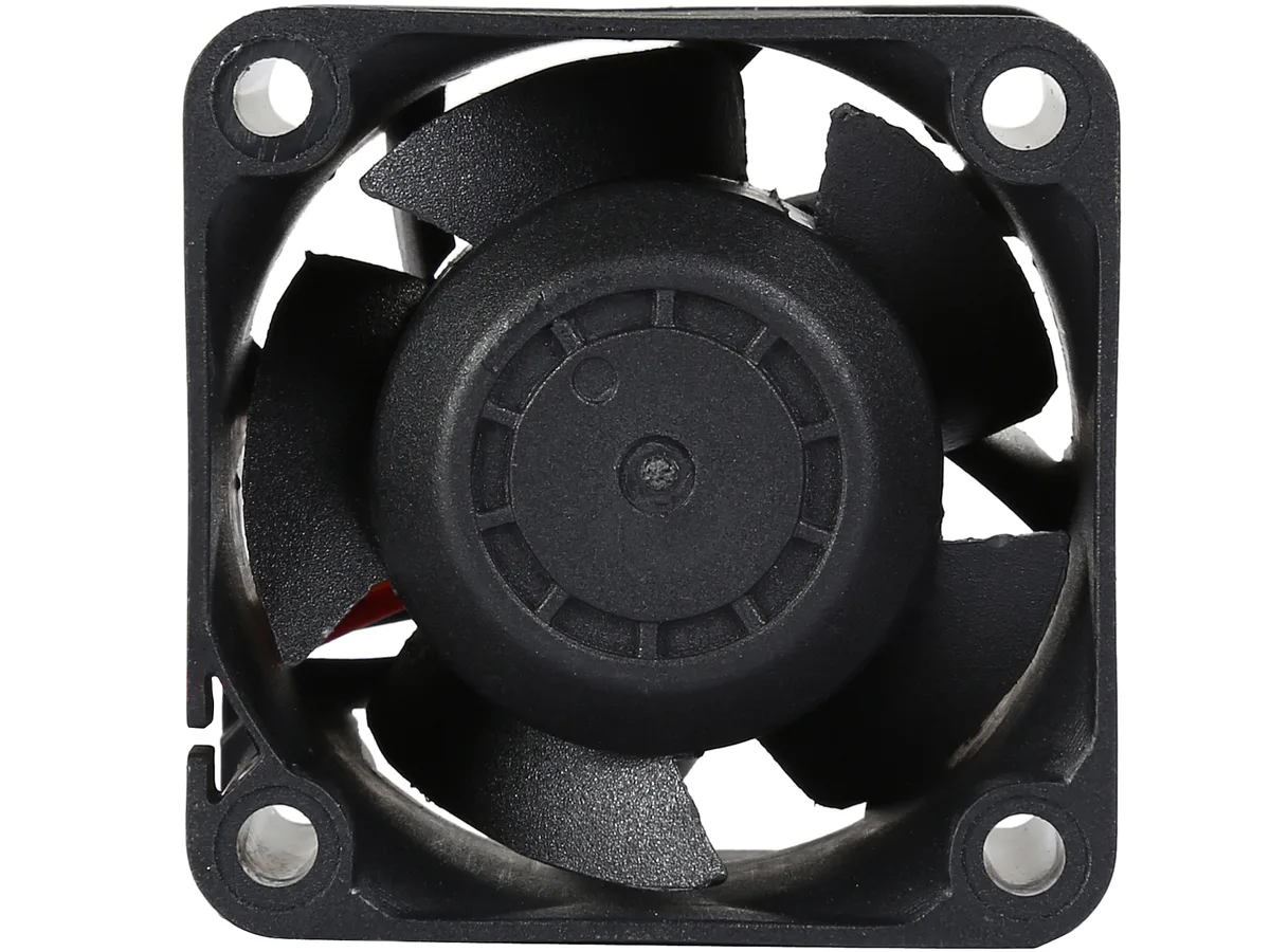 BGears BGears b-Blaster 40 40mm 2 Ball 9000 RPM 17 CFM 3 Pin — product photo
