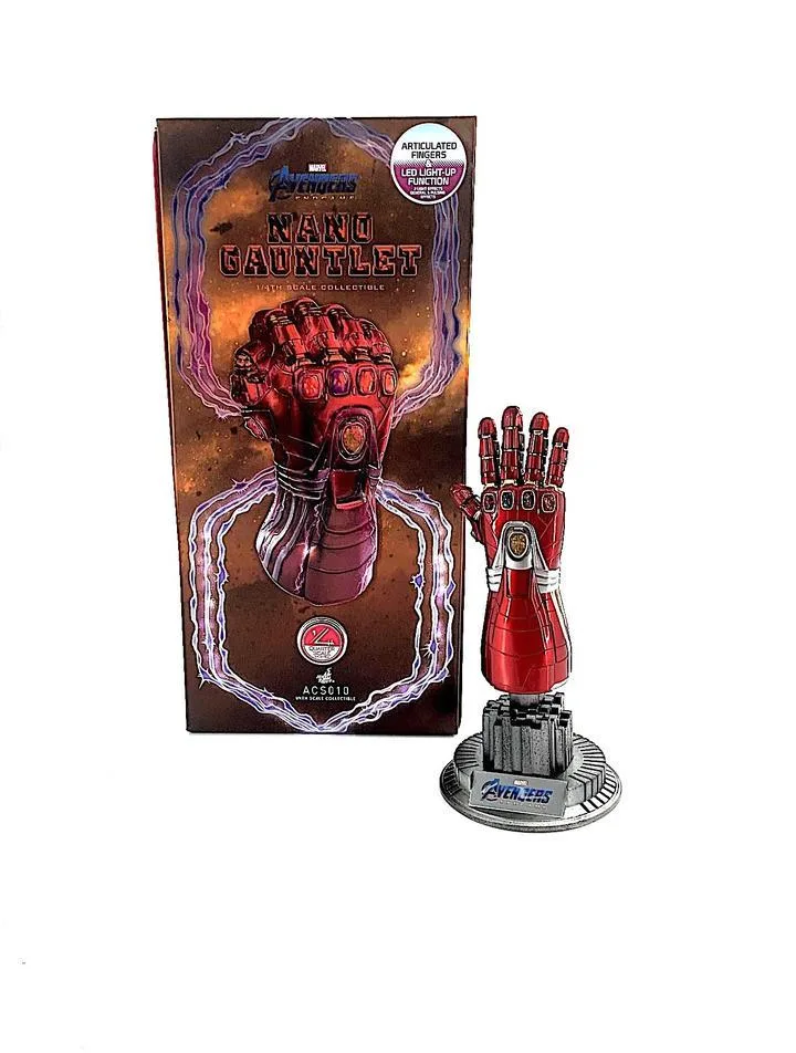Hot Toys Hot Toys ACS010 Nano Gauntlet 1/4 Scale Action Figure — product photo