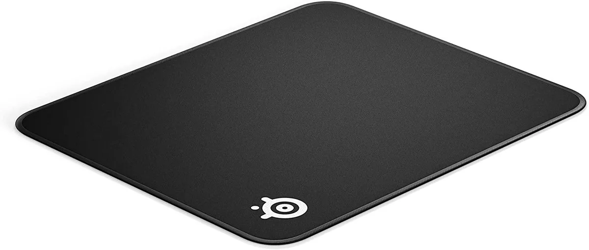 SteelSeries SteelSeries QcK Gaming Surface Large Stitched Edge Cloth Black — product photo