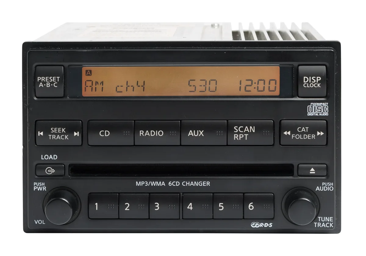 1 Factory Radio 1 Factory Radio AM FM MP3 Receiver 6 Disc CD Player 28185 ZS05A 2007-2008 Frontier — product photo
