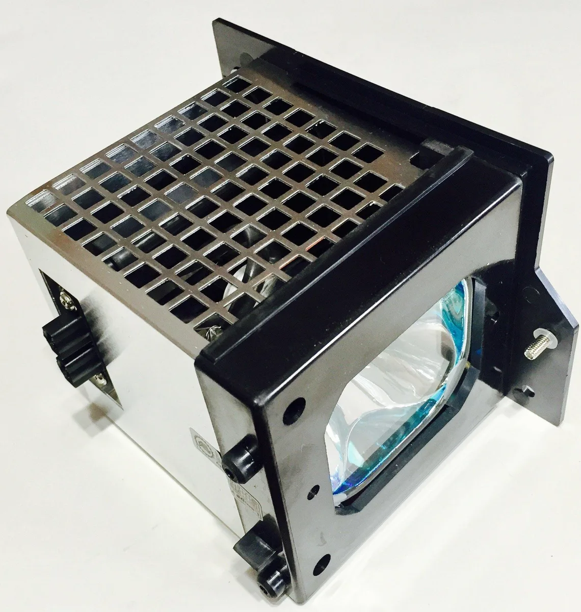 HITACHI HITACHI 60V710 DLP Replacement Lamp P22HA 100-120W — product photo