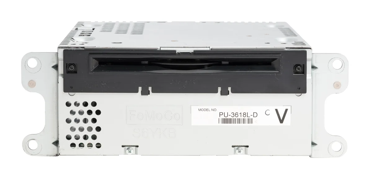 1 Factory Radio 1 Factory Radio DB5T-19C107-GD receiver 2013 Ford Explorer AM FM MP3 CD — product photo