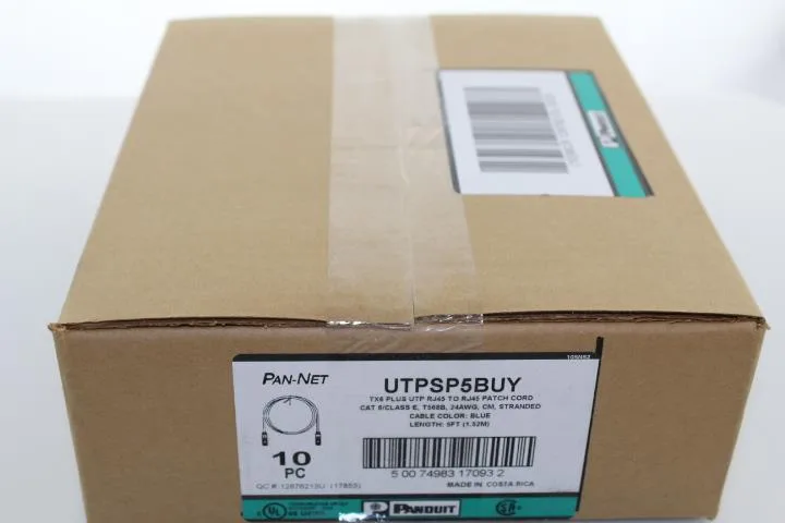 Panduit Panduit UTPSP5BUY Cat 6 network ethernet cable 5 ft Blue — product photo