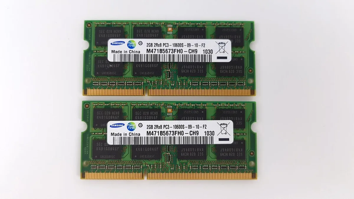 SAMSUNG SAMSUNG M471B5673FH0-CH9 4GB (2x2GB) DDR3 1333 laptop RAM — product photo