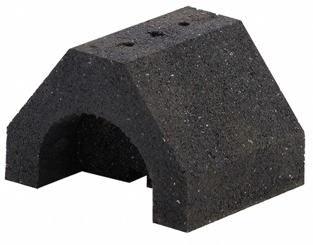 Rubber pipe support block, 4.8 inches long, 200 lb capacity