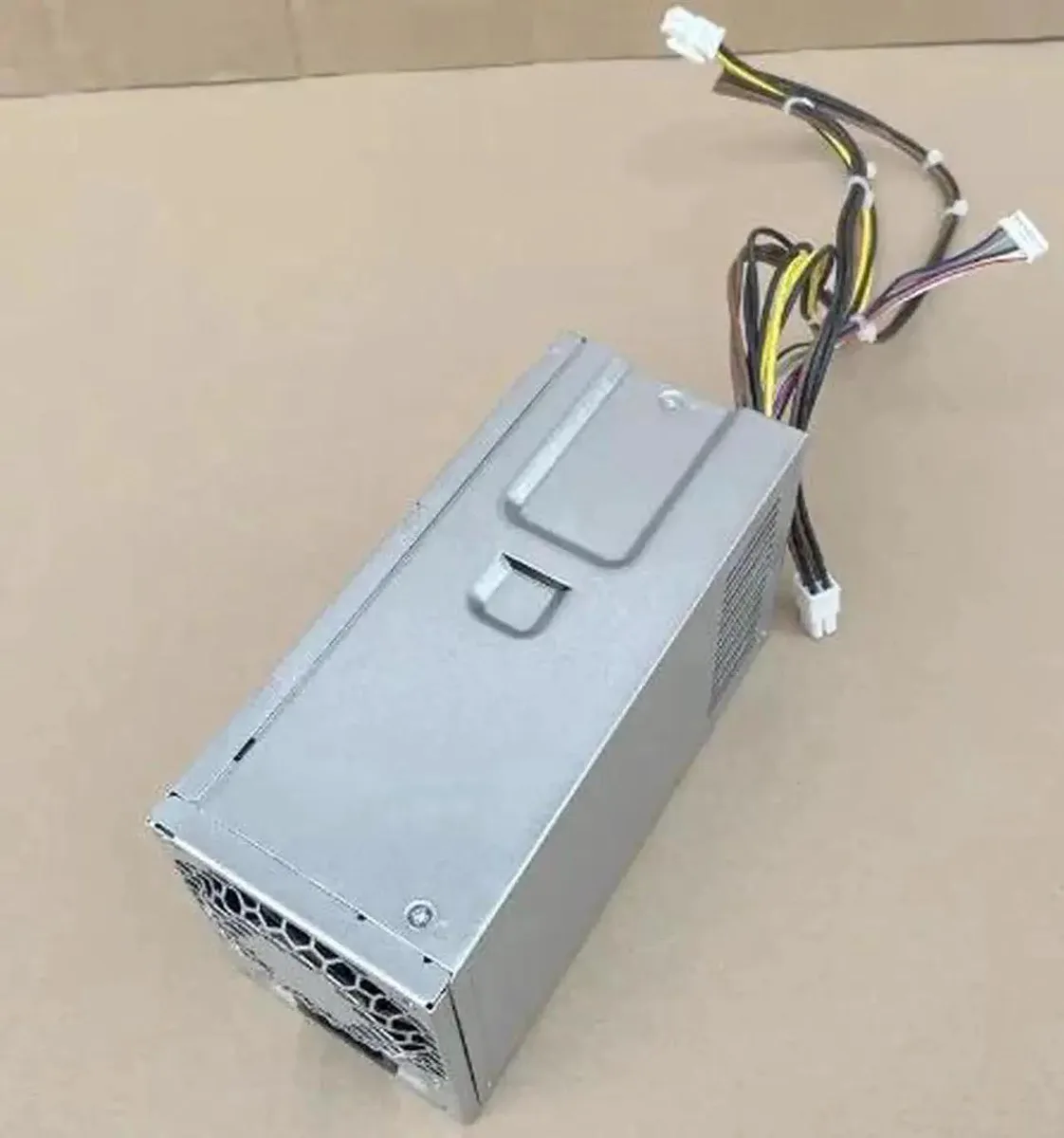 SMUGDESK SMUGDESK 260W 4Pin power adapter for HP ProDesk 400 G7 600 G6 MT — product photo