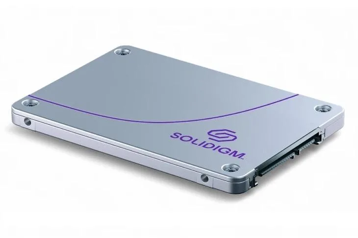 Intel Intel SSDSC2KB076TZ1Z D3-S4520 7.68TB SATA 2.5 internal SSD — product photo