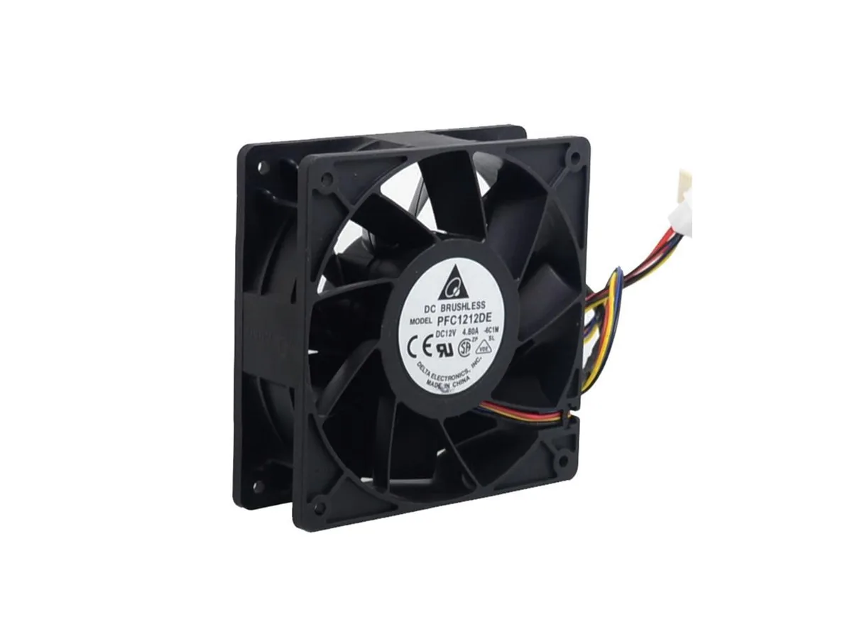 Fans Fans 12V 12038 4.8A PFC1212DE double ball bearing 4-wire case fan — product photo