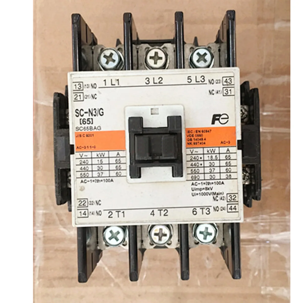 Fuji Fuji SC-N3/G Contacto DC 110V electrician tool — product photo