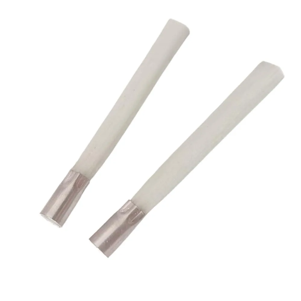 Two black fiberglass tips, 42.5mm long, for watch rust removal pen