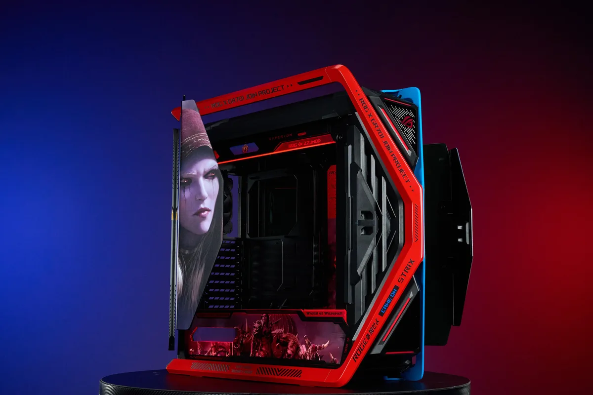 Corn Electronics Corn Electronics GR701 E-ATX PC case World of Warcraft Red Blue — product photo