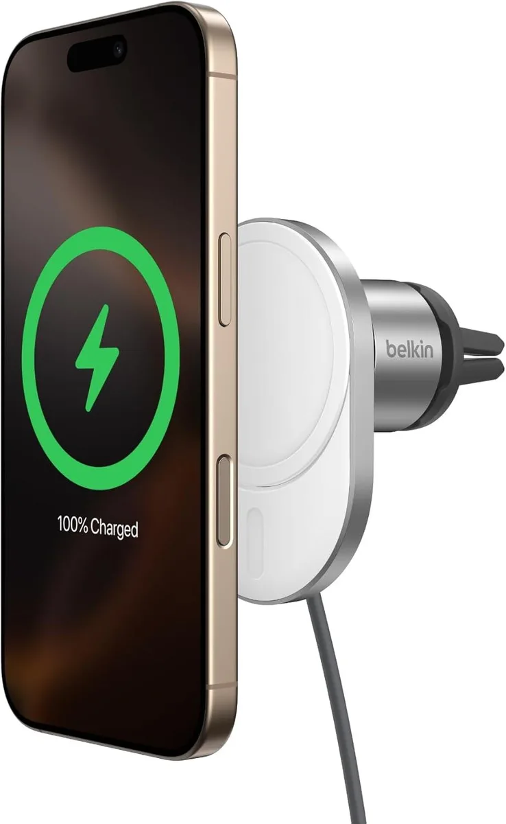 FLEANE FLEANE MagSafe-Compatible Wireless Car Charger 15W White — product photo