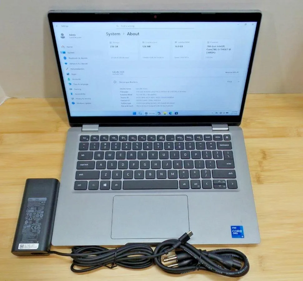 DELL DELL Latitude 5320 laptop i5-1145G7 16GB 512GB 13.3" FHD Touchscreen — product photo
