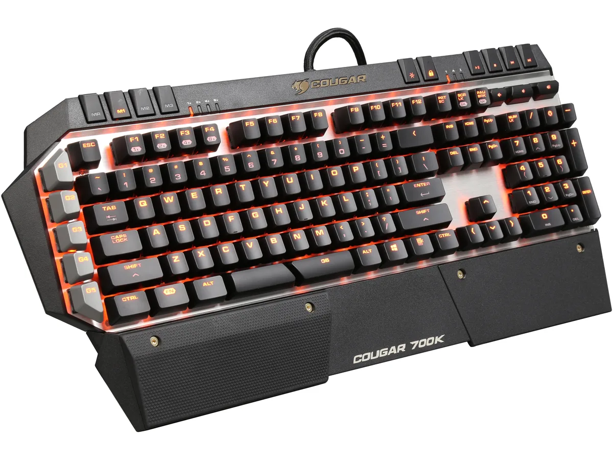 COUGAR COUGAR KBC700-3IS gaming keyboard Cherry MX Blue switches — product photo
