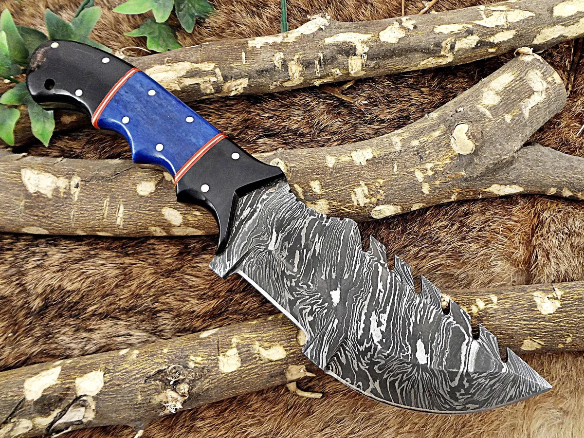 Damascus Depot Damascus Depot 10" Tracker Knife 4.5" Blade Camel Bone Bull Horn Sheath — product photo