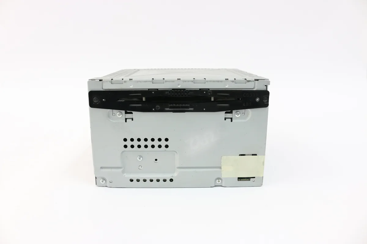 1 Factory Radio 1 Factory Radio 9E5T-19C157-AB 2010 Fusion/Milan AM FM mp3 CD Satellite receiver — product photo