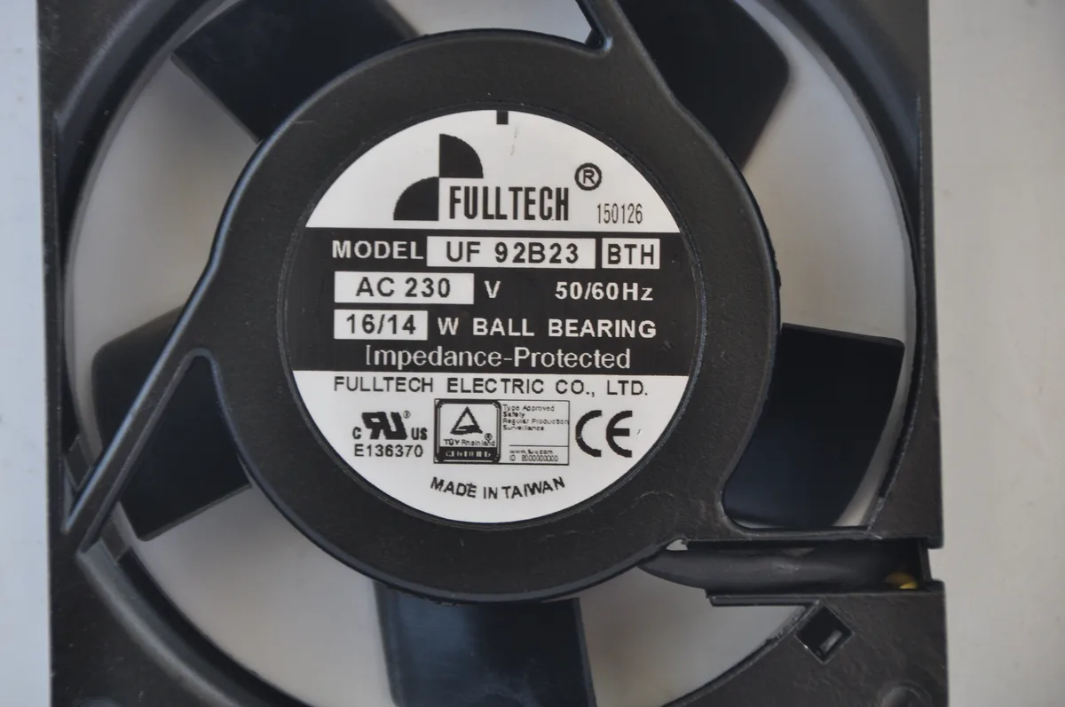 Fans Fans UF-92B23 BTH 230V 16W 92mm case fan — product photo