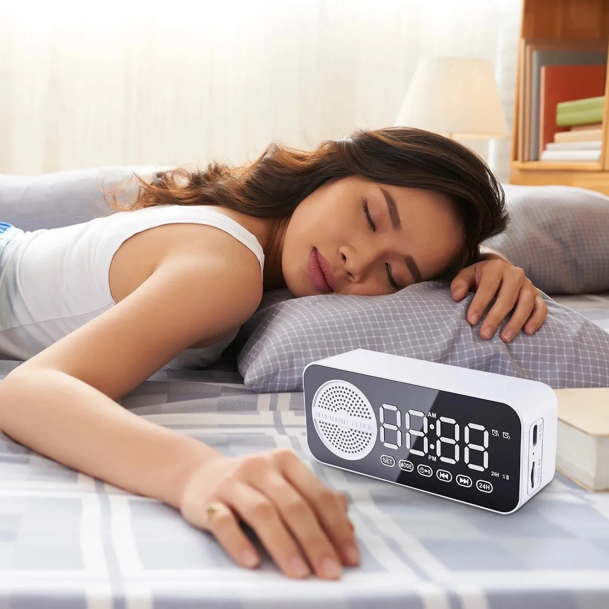_Mega Brand _Mega Brand U-01 Alarm Clock Radio with Bluetooth Speaker — product photo