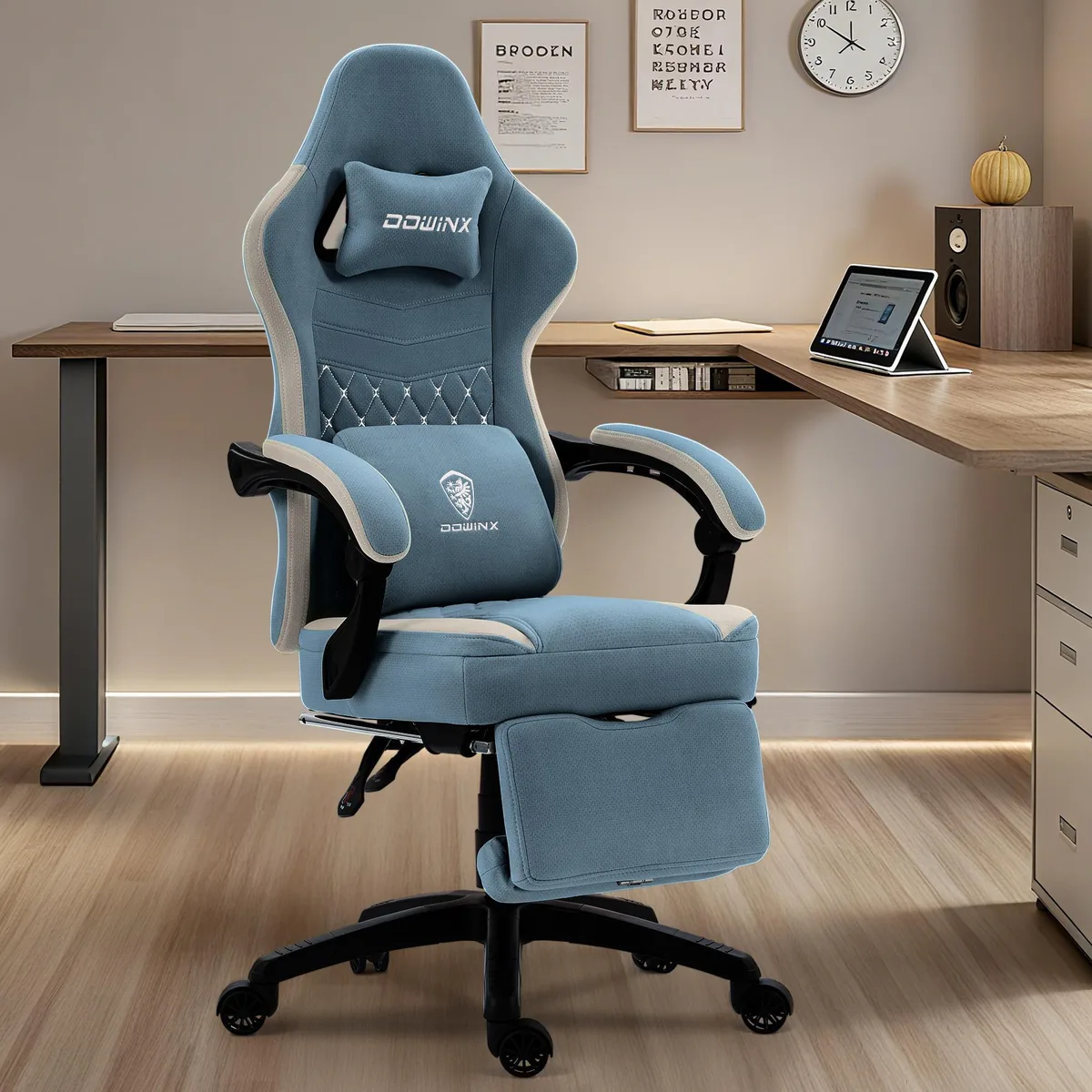 Dowinx Dowinx LS-6657E gaming chair 135° recline dual footrest 350 lb — product photo