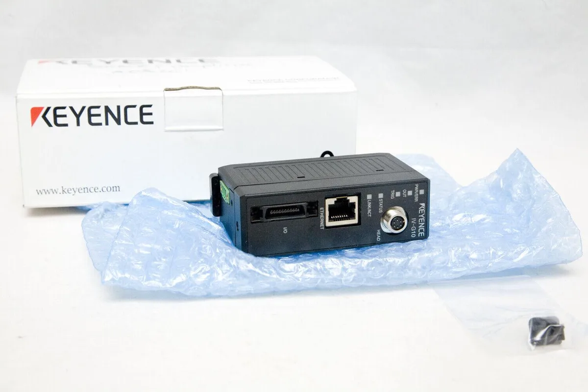 Keyence Keyence IV-G10 Sensor Amplifier 24 VDC 1.8 A — product photo