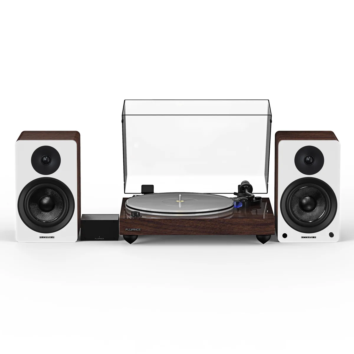 Fluance Fluance RT85WPA41WW turntable system, 90 W, walnut — product photo