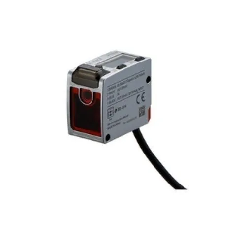 Keyence Keyence LR-TB2000C 60-2000mm Laser Sensor (NOB) — product photo