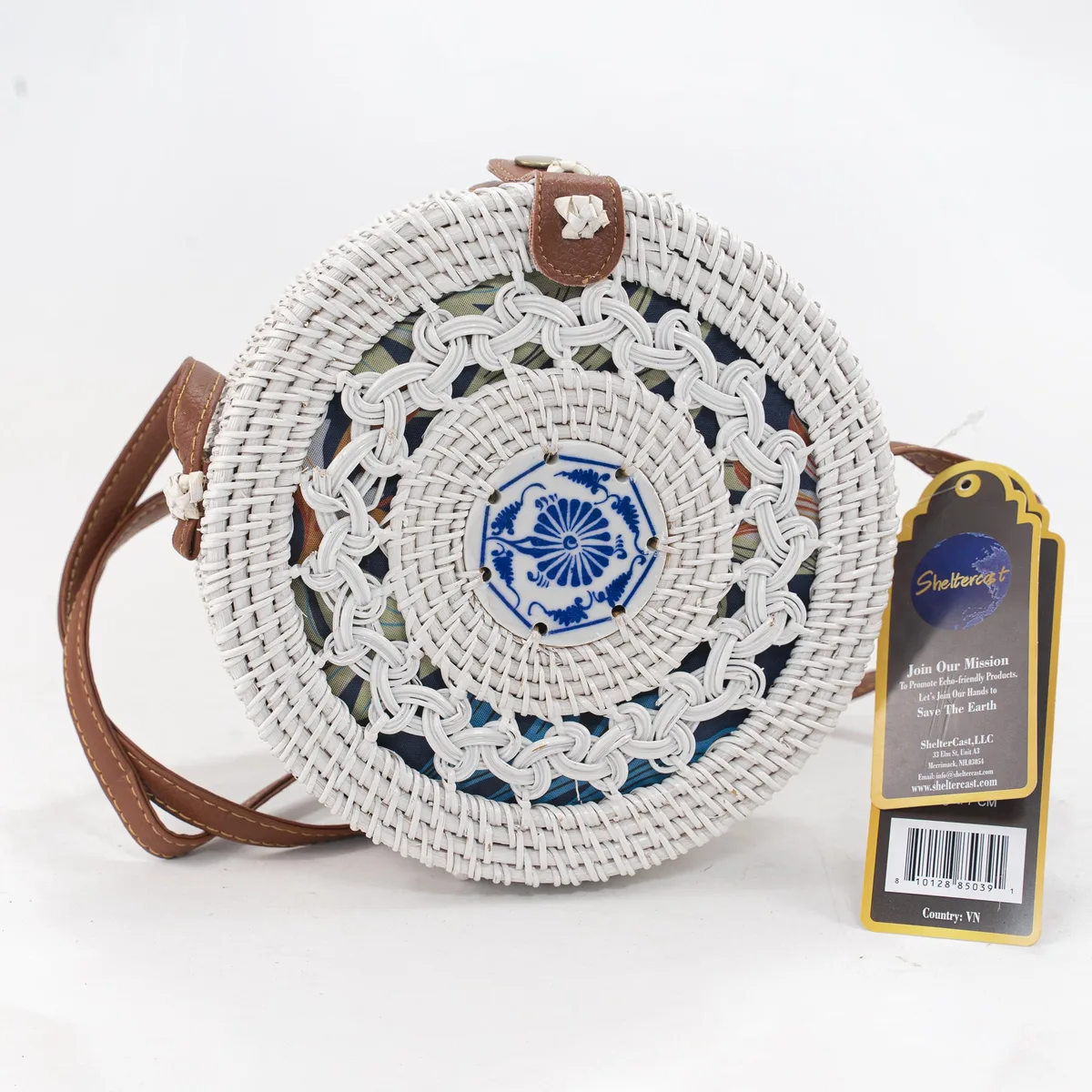 ShelterCast ShelterCast Round Rattan Shoulder Bag Large White — product photo