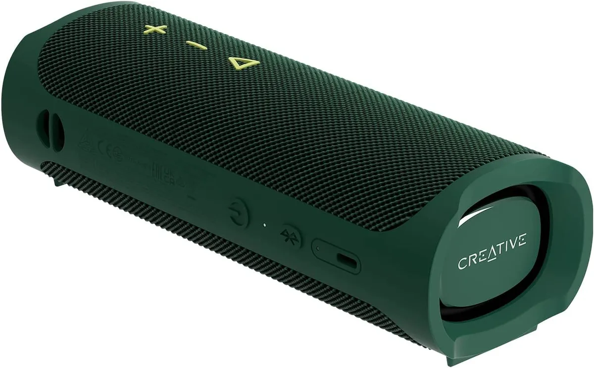 Creative Labs Creative Labs MUVO GO 51MF8405AA002 Green Bluetooth 5.3 Speaker — product photo